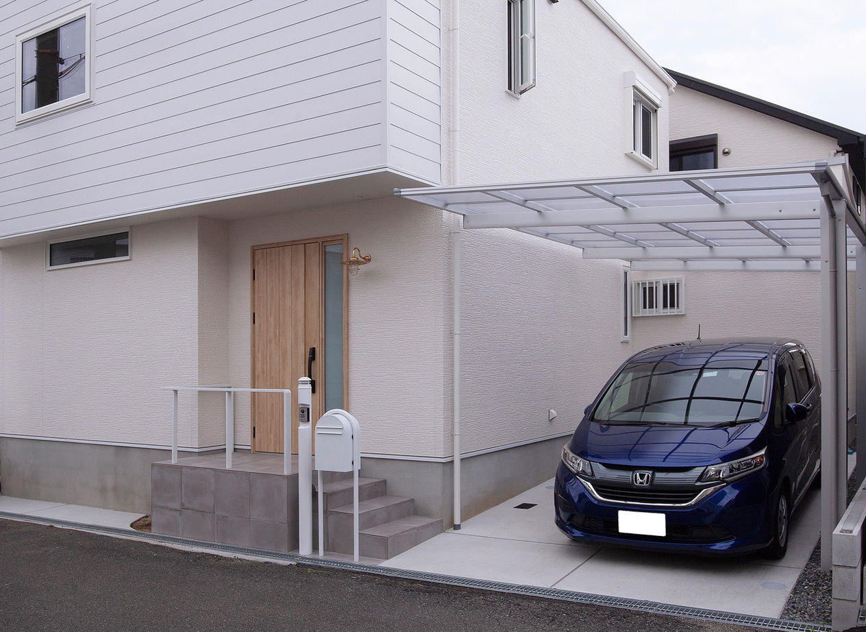 新栄建設　パナソニックビルダーズグループ 【2000万円台/3１坪/大きな本棚/間取り図有】図書館のあるZEHの家の建築実例画像10