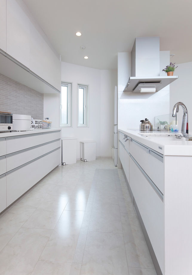 新栄建設　パナソニックビルダーズグループ 【3000万円台/35坪/２階リビング/間取図有】ビルトインガレージはバイク専用。変形地を活かした八角形の家の建築実例画像8