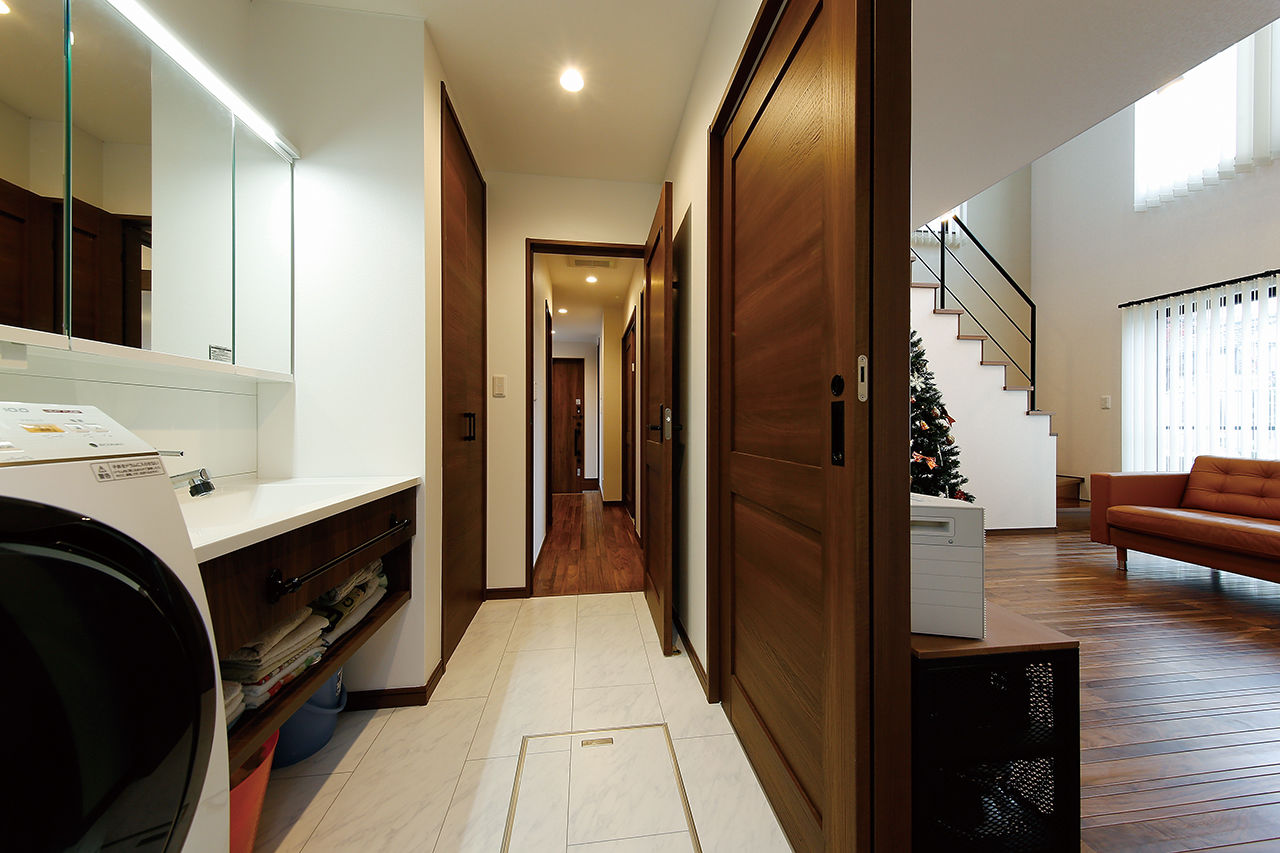 角屋ハウジング 【自由設計/2300万円/37坪/間取り】吹き抜けの開放感が心地よい 将来の二世帯を見据えたナチュラルハウスの建築実例画像5