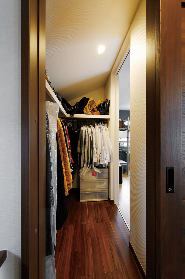 角屋ハウジング 【自由設計/2300万円/37坪/間取り】吹き抜けの開放感が心地よい 将来の二世帯を見据えたナチュラルハウスの建築実例画像7