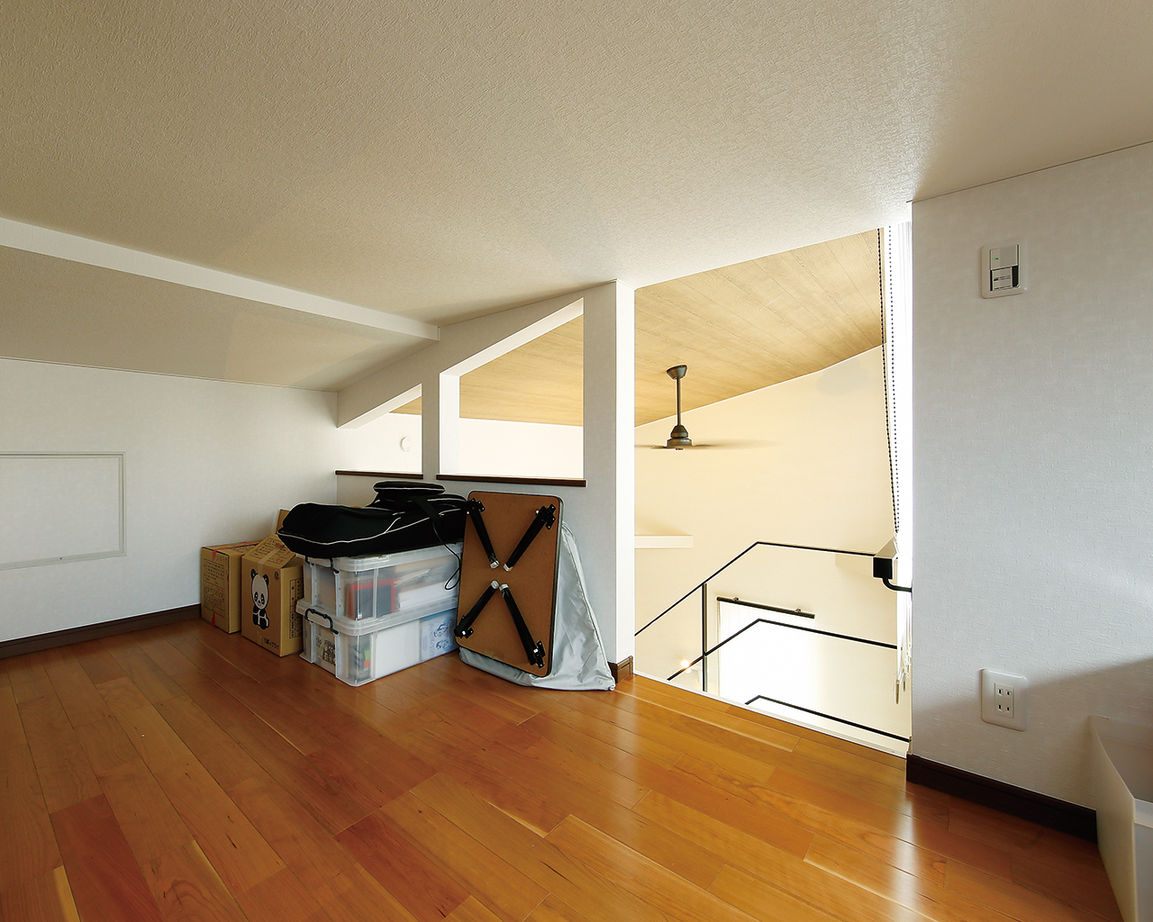 角屋ハウジング 【自由設計/2300万円/37坪/間取り】吹き抜けの開放感が心地よい 将来の二世帯を見据えたナチュラルハウスの建築実例画像8