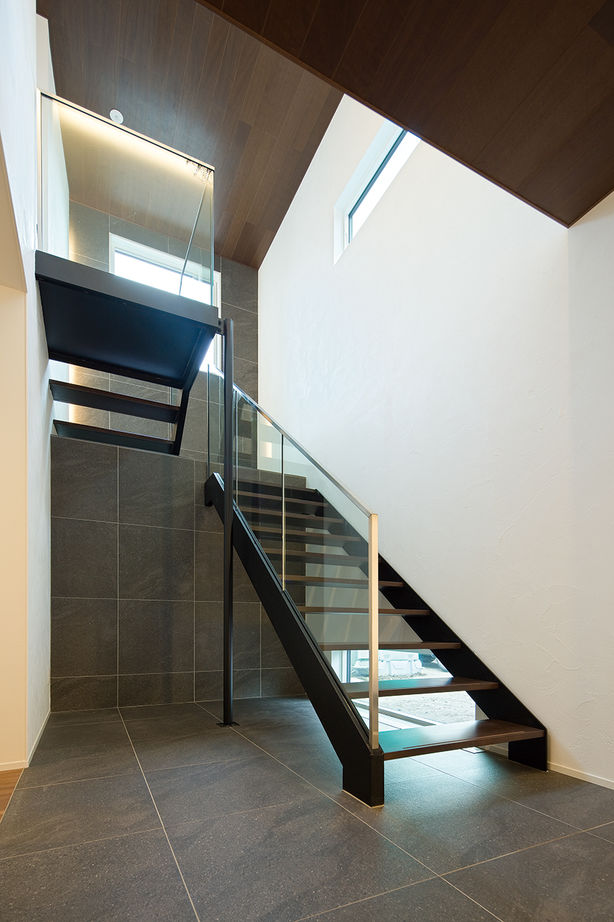 角屋ハウジング 【2階建て/3000万円台/土間/パティオ/屋上/吹抜け/間取図】四季折々の自然が楽しめるホテルライクな住まいの建築実例画像7