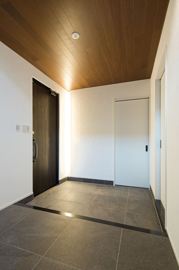 角屋ハウジング 【2階建て/3000万円台/土間/パティオ/屋上/吹抜け/間取図】四季折々の自然が楽しめるホテルライクな住まいの建築実例画像8