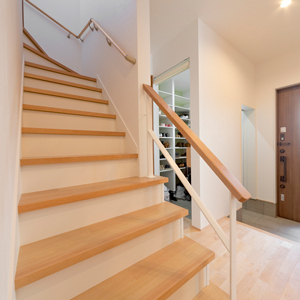 カメヤグローバル 【大阪府/2000万円台/約35坪/阪南市】天然無垢材をふんだんに使った、ナチュラルな家の実例（間取り図有）の建築実例画像4