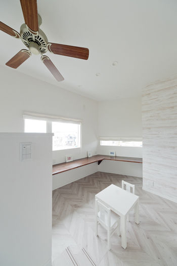 カメヤグローバル 【大阪府/2000万円台/約50坪/貝塚市】インナーガレージとウッドデッキがある建築士と造る家（間取り図有）の建築実例画像4