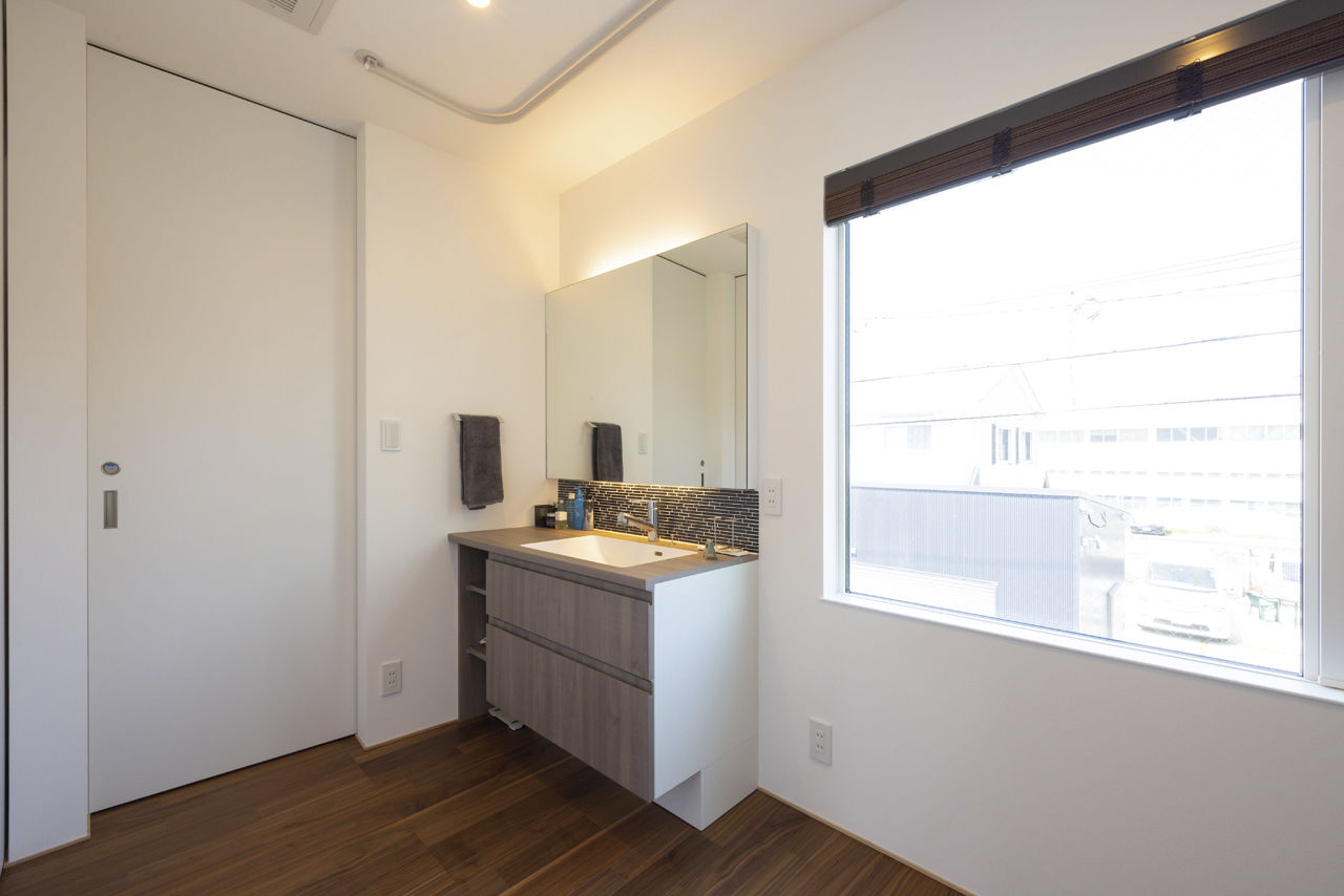 カメヤグローバル 【大阪府/1900万円台/約30坪/泉大津市】好きなものに囲まれる2階のオープンなLDK。建築家デザインの家の建築実例画像7