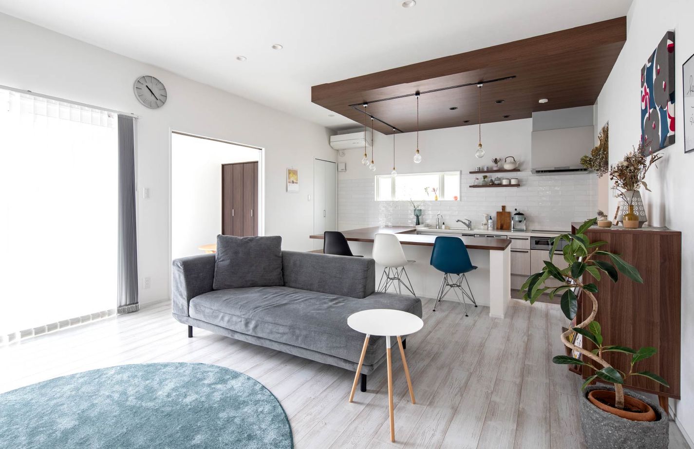 日興ホーム 【2,000万円台/こだわりキッチン/127.75m2/間取り図有】カウンターキッチンで日々の料理を楽しみ家事ラクにの建築実例画像3