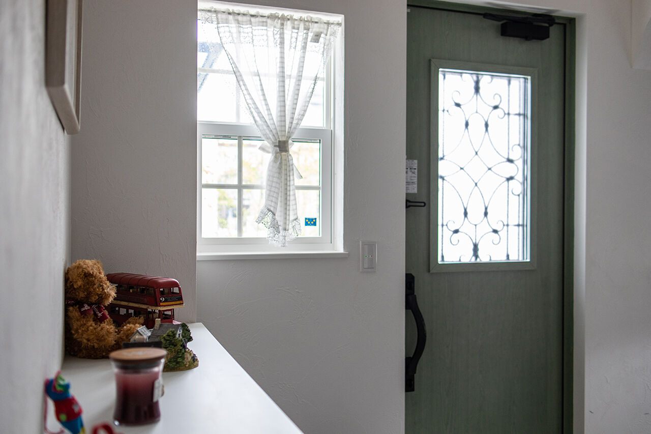 日興ホーム 【3000万円台/こだわりの欧風住宅/179.67平米/間取り図有】家族の「好き」を集めたヨーロッパ風高機能住宅の建築実例画像8