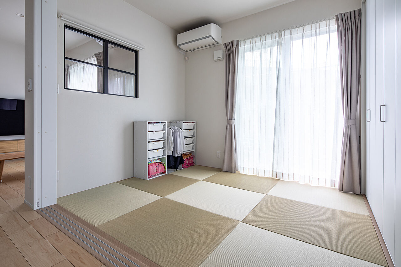 日興ホーム 【3000万円台/木漏れ日のリビング/115.75平米/間取り図有】明るくて暖かい家で手に入れた、憧れの毎日の建築実例画像4