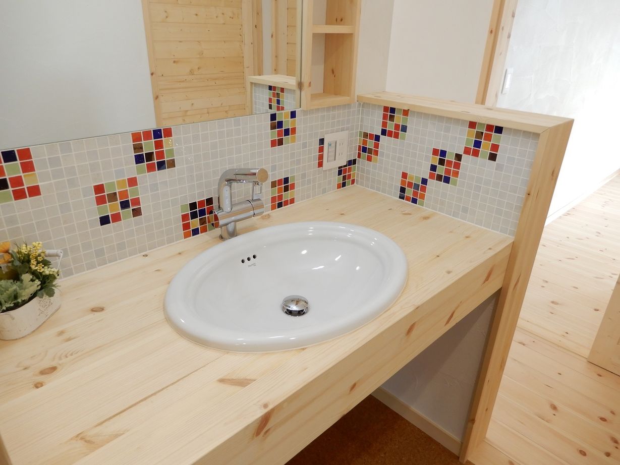 大和屋 【2000万円台/32.3坪/平屋】間取りと造作家具にこだわった、ビルトインガレージのある住まいの建築実例画像5