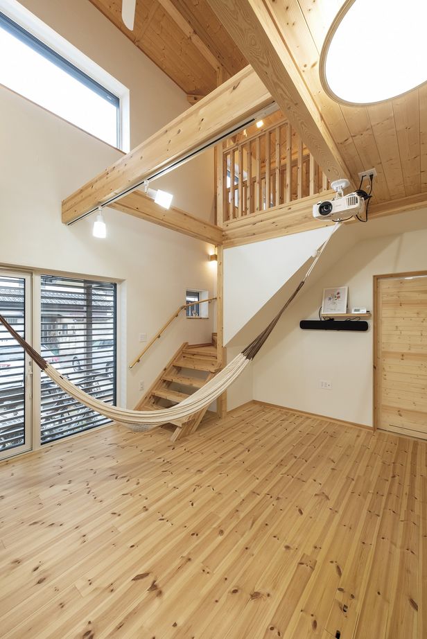 大和屋 【2000万円台/32.3坪/2LDK+書斎】性能と素材にこだわった自然と暮らすパッシブハウスの建築実例画像2