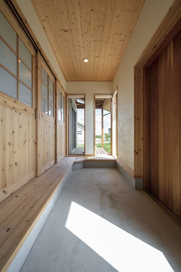 大和屋 【2000万円台/37坪/3LDK】自然素材が優しく家族を包む太陽熱で賢く暮らす1.5階建ての家の建築実例画像8