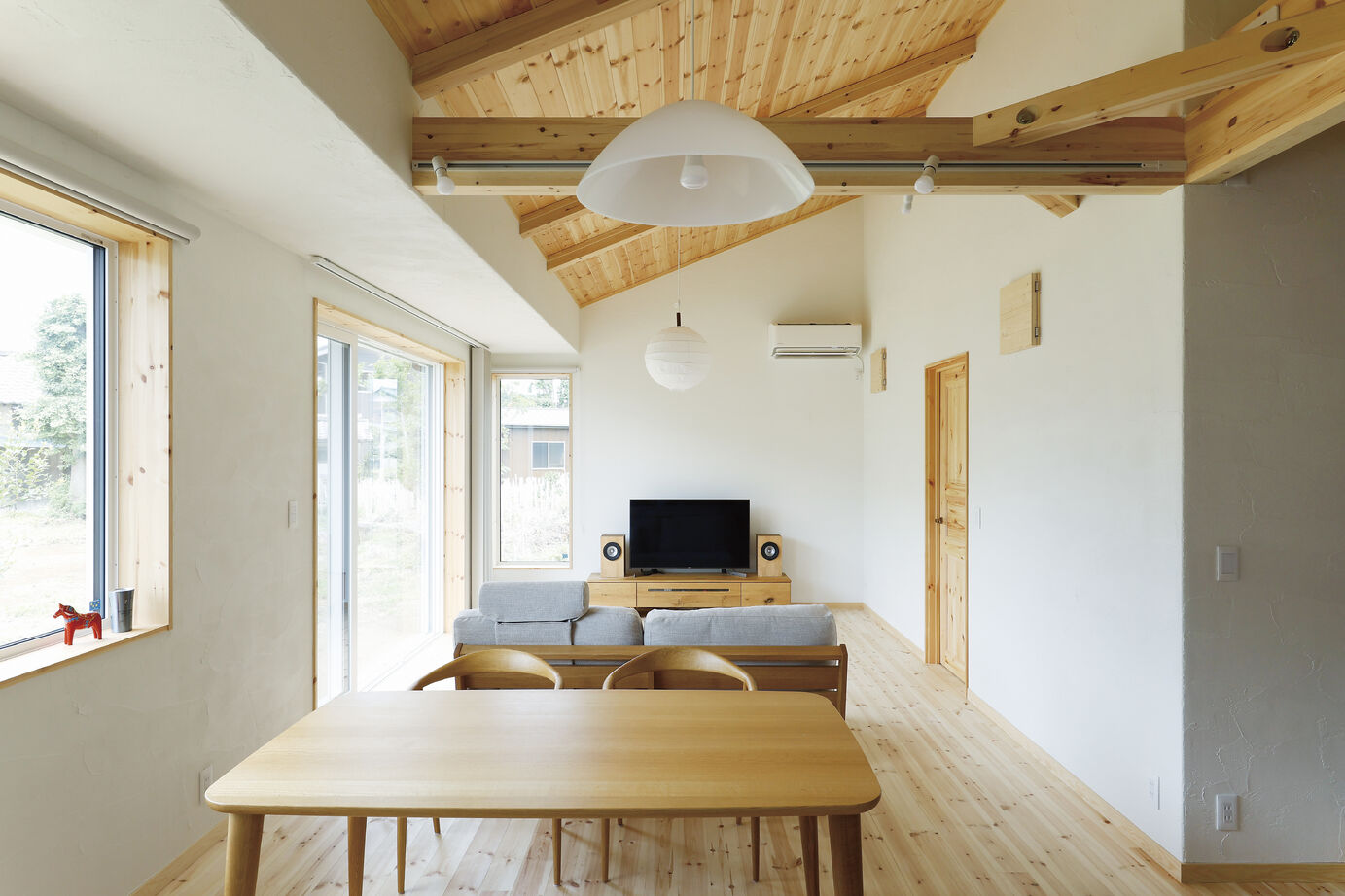 大和屋 【平屋/30坪/２LDK】太陽光＋蓄電池でエネルギーを創る自然と調和する平屋パッシブハウスの建築実例画像5