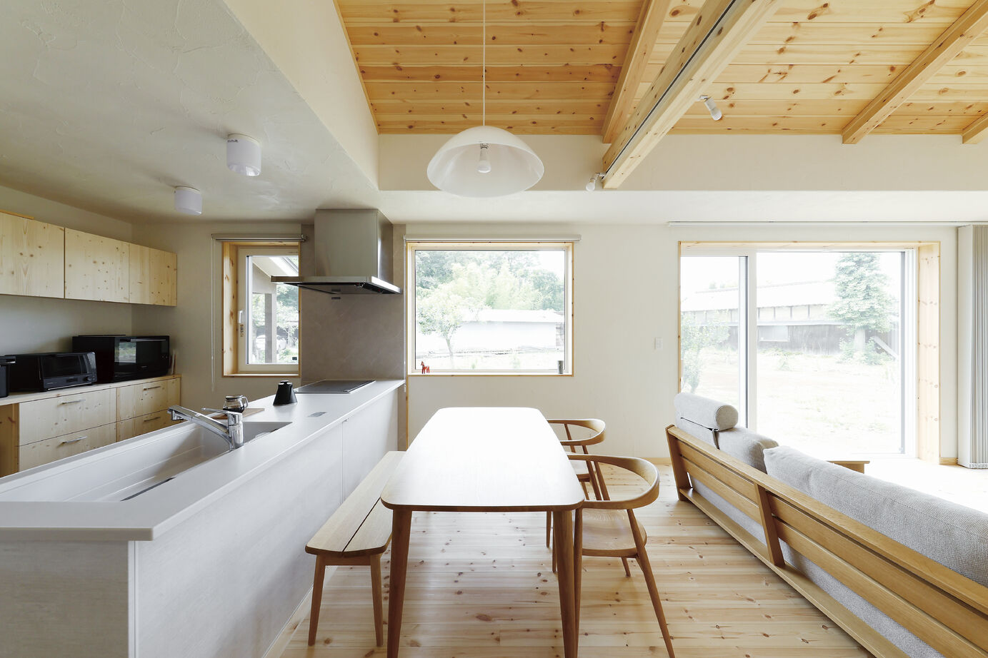 大和屋 【平屋/30坪/２LDK】太陽光＋蓄電池でエネルギーを創る自然と調和する平屋パッシブハウスの建築実例画像6