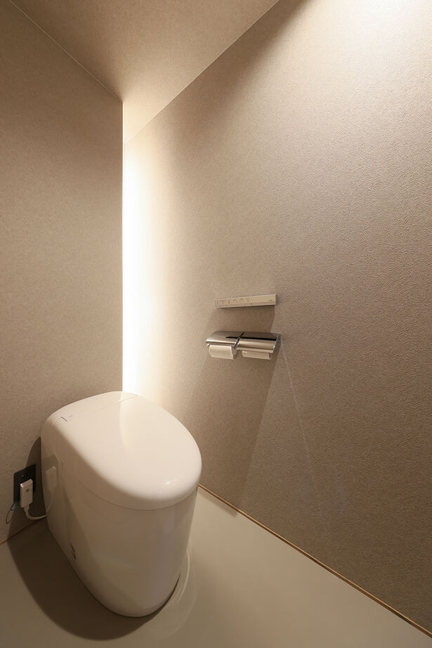 さくら 【富山県/4LDK/土間スペース/ポポラート型キッチン/43坪】遊び心満載のまるでバーのような住まいの建築実例画像9