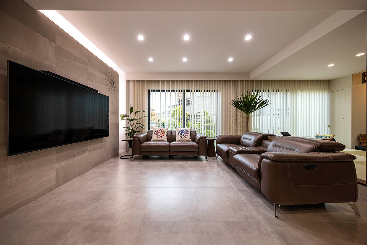 さくら 【石川県/建て替え/約25帖LDK/42坪】和×ホテルライクな家の建築実例画像2