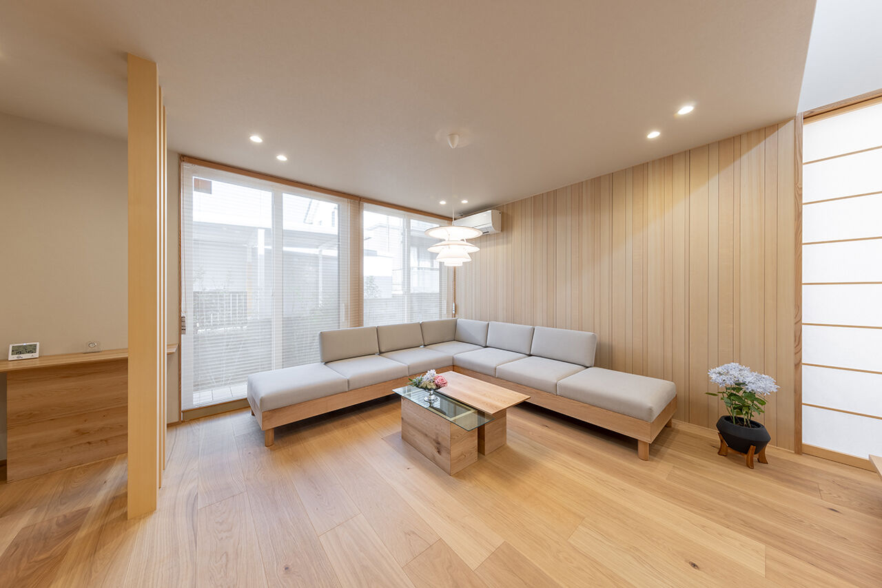 さくら 【石川県/木の温もり/65坪】和と北欧が織りなす、金沢の「伝統と現代」の建築実例画像3