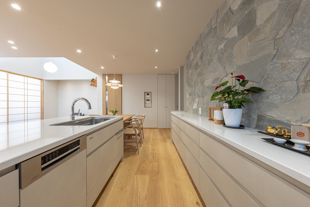 さくら 【石川県/木の温もり/65坪】和と北欧が織りなす、金沢の「伝統と現代」の建築実例画像5
