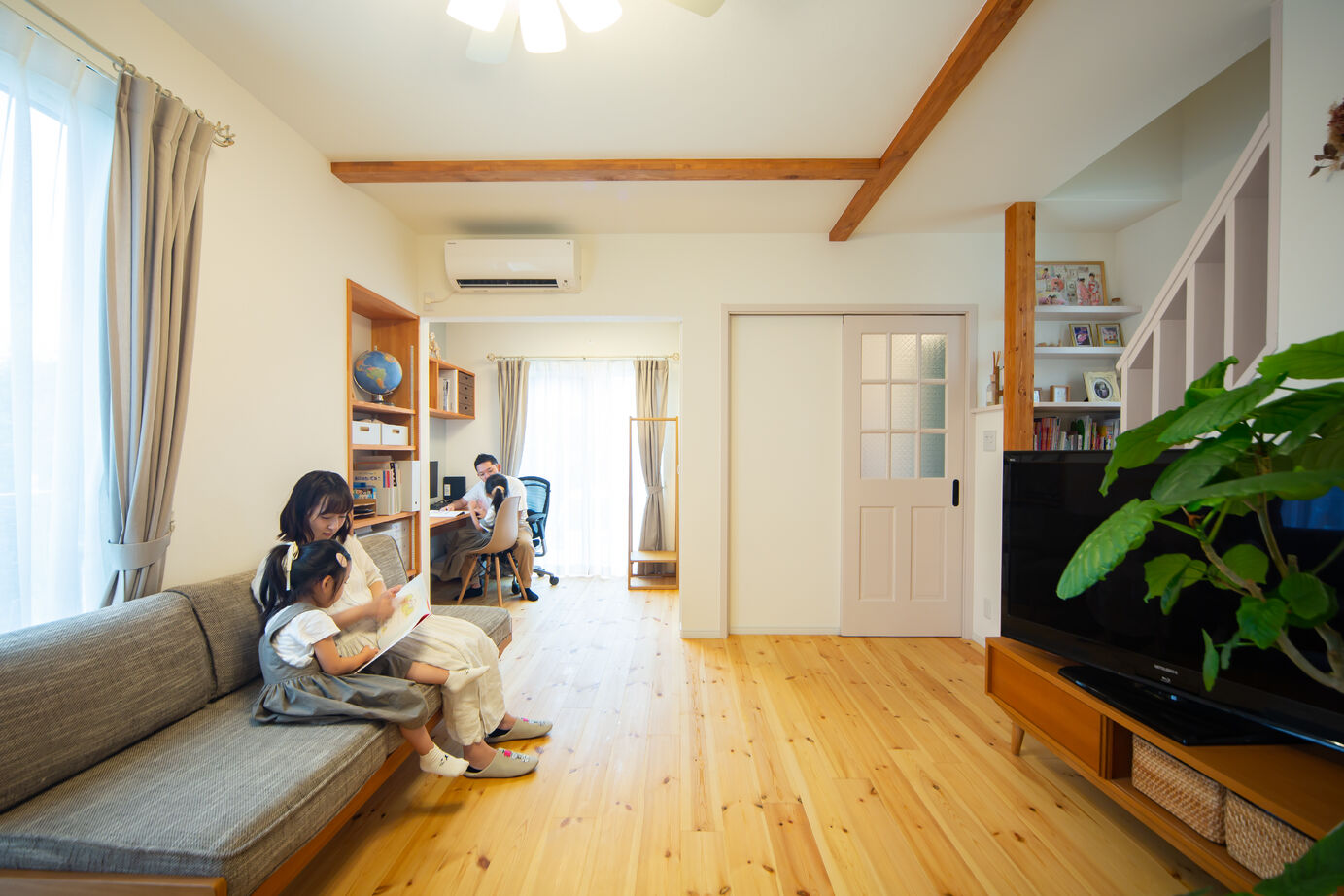 i leaf labo （アイリーフラボ） 【京都市/2000万円台/約28坪/テレワーク/狭小/3LDK/間取り有】かわいい外観｜カフェ風ナチュラルのお家の建築実例画像7