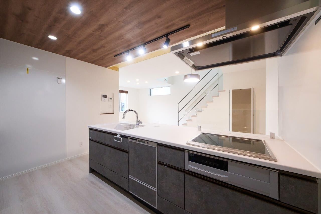 山下ホーム 【2000万円台/全館空調/2階建て】開放的なリビングが印象的な暮らしやすさを求めた住まいの建築実例画像4