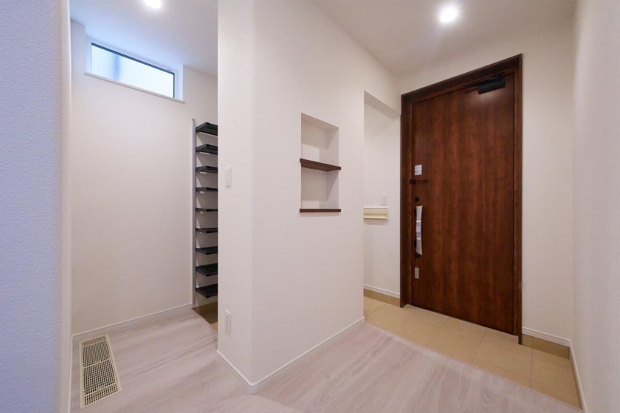 山下ホーム 【2000万円台/全館空調/2階建て】開放的なリビングが印象的な暮らしやすさを求めた住まいの建築実例画像7