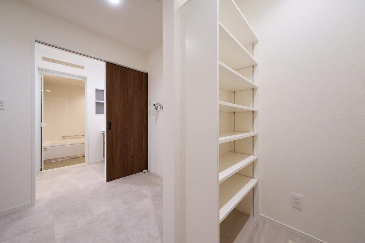 山下ホーム 【2000万円台/全館空調/2階建て】開放的なリビングが印象的な暮らしやすさを求めた住まいの建築実例画像8