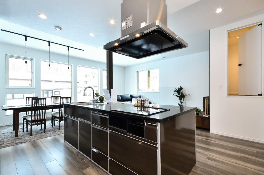 山下ホーム 【ビルトインガレージ/5000万円台】外とつながる。空間美際立つモダンな住まいの建築実例画像5