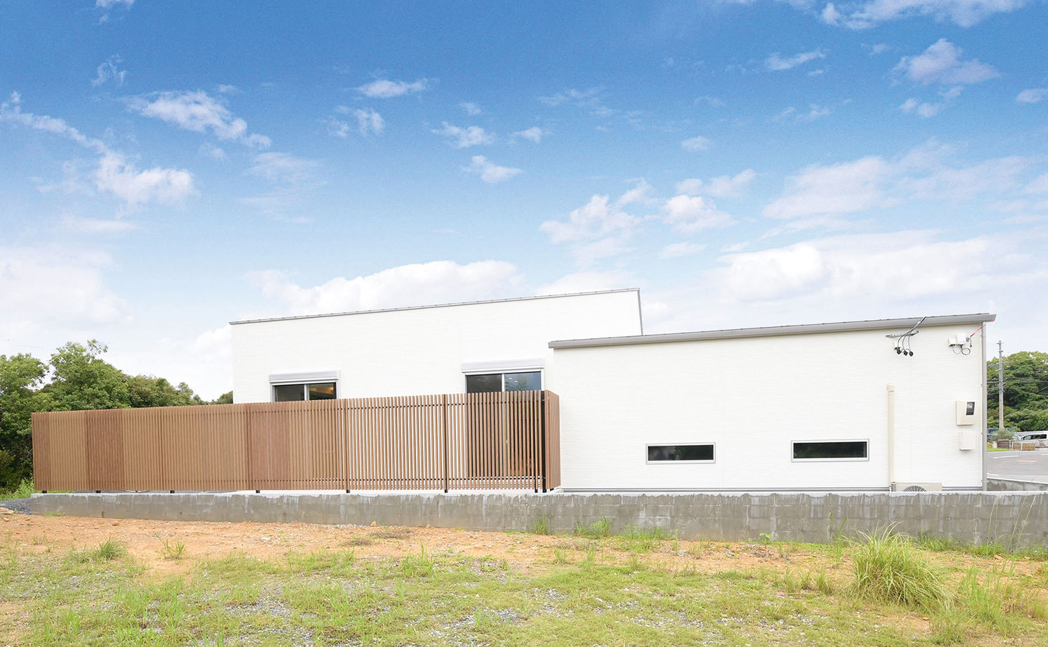 ハウスワン 【志摩市×ビルトインガレージ×平屋】家づくりのプロだった経験を持つ施主が施工会社を見極め理想を実現の建築実例画像3