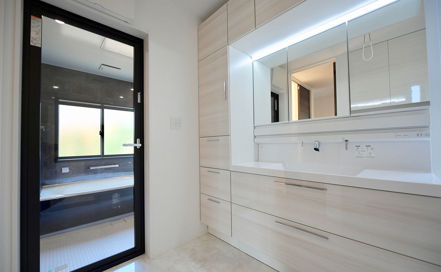 ハウスワン 【志摩市×ビルトインガレージ×平屋】家づくりのプロだった経験を持つ施主が施工会社を見極め理想を実現の建築実例画像14