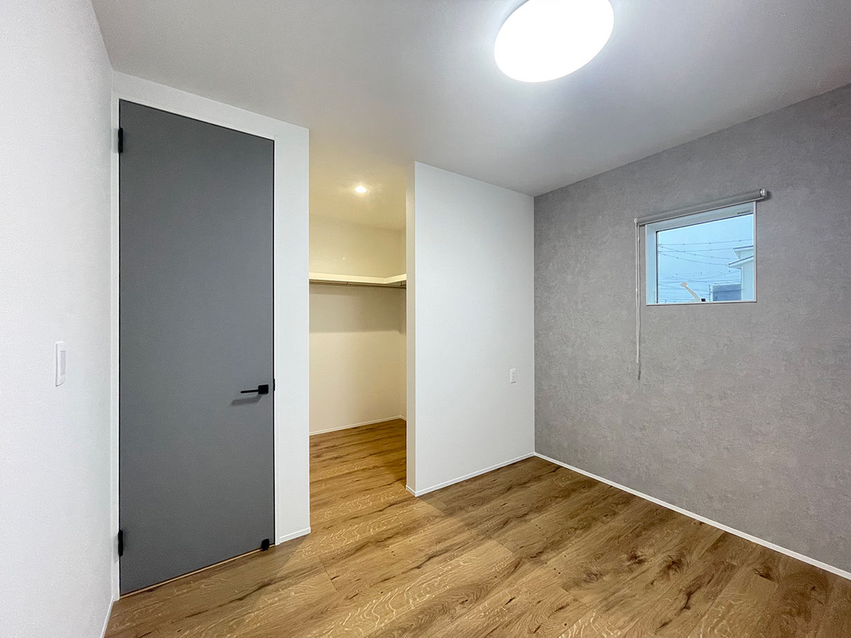 ハウスワン 【多気郡×20代】新婚カップルが建てたBBQが楽しめるタイルデッキのある家は、１階に寝室を設けた永住設計の建築実例画像10