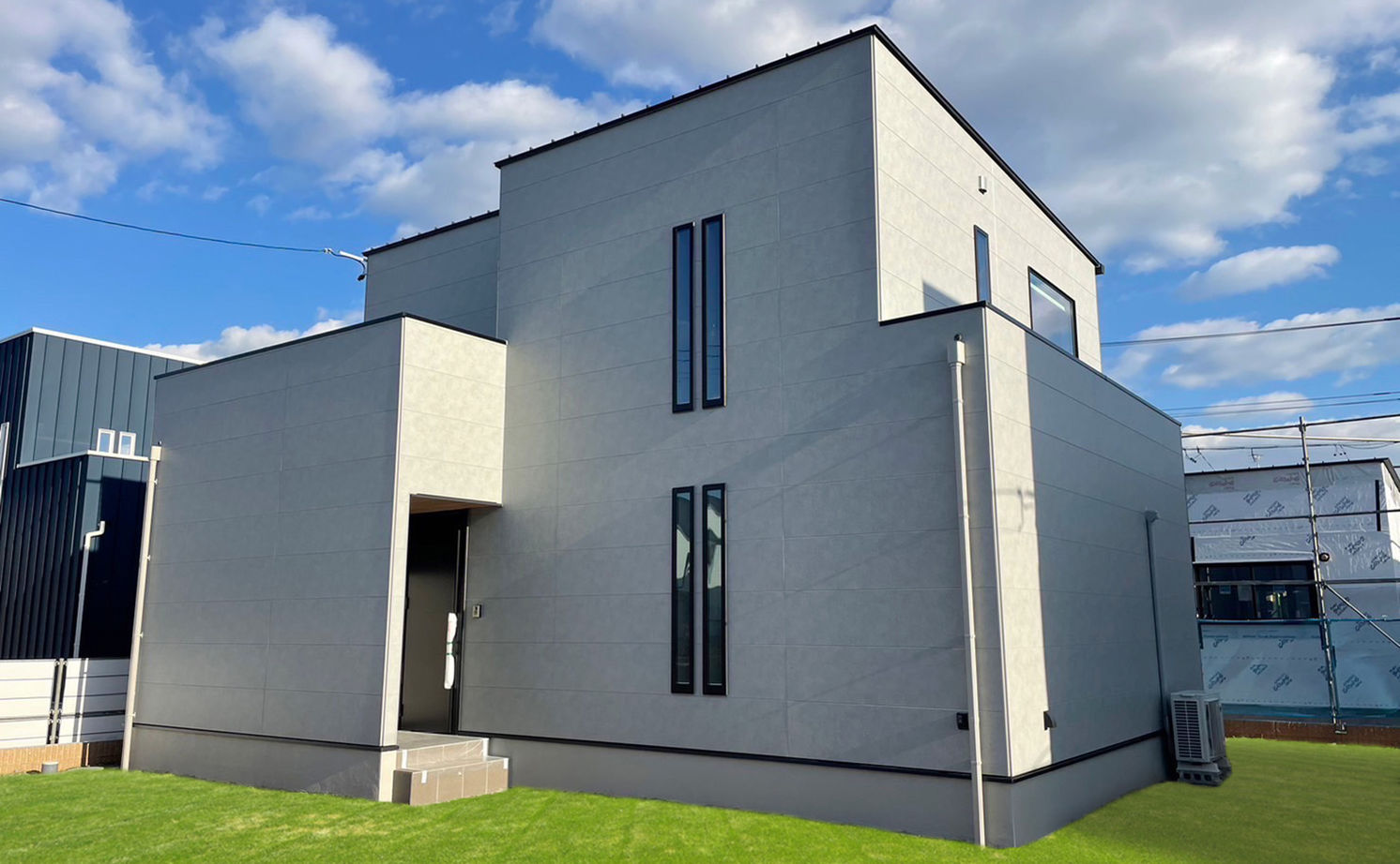 ハウスワン 【伊勢市×20代×1000万円台×吹き抜け】「若いうちにマイホームを」と23歳で建てた自由設計の家の建築実例画像3