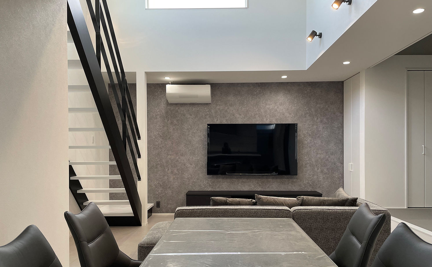 ハウスワン 【伊勢市×20代×1000万円台×吹き抜け】「若いうちにマイホームを」と23歳で建てた自由設計の家の建築実例画像7