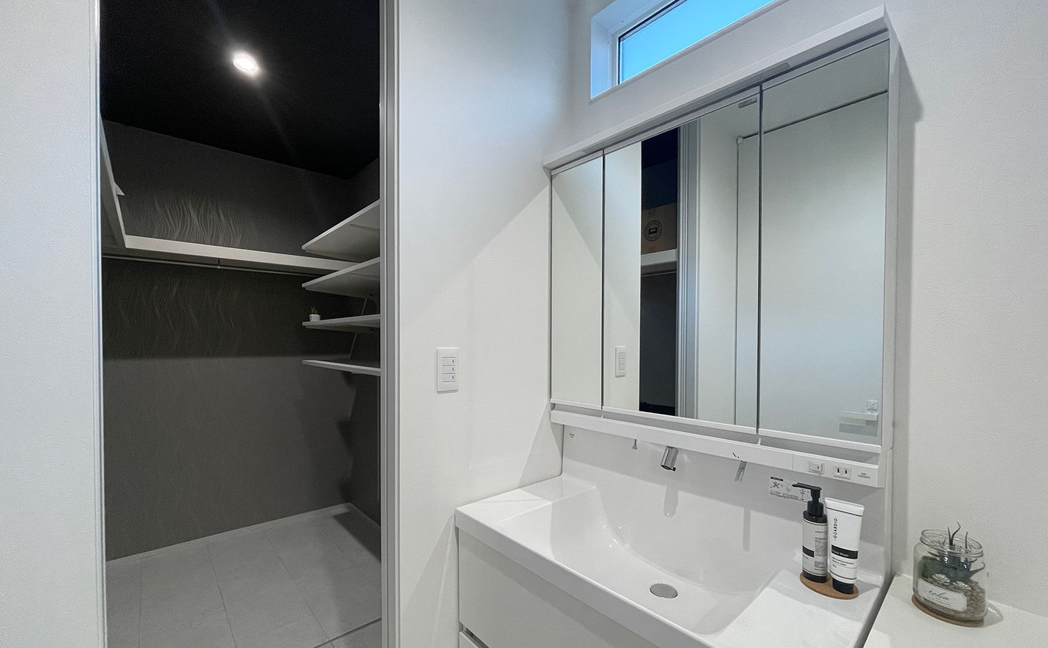 ハウスワン 【伊勢市×20代×1000万円台×吹き抜け】「若いうちにマイホームを」と23歳で建てた自由設計の家の建築実例画像17