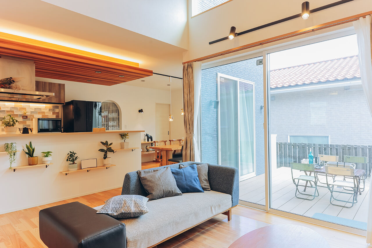 アート建工 【間取図有｜2000万円台前半｜平屋】子育て＆家事ラク動線で負担軽減。休日はウッドデッキでバーベキューの建築実例画像2