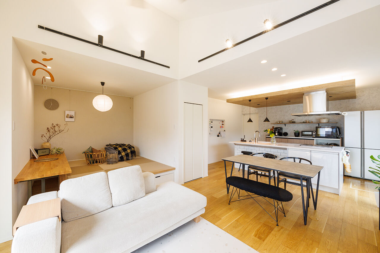 アート建工 【2000万円台後半｜平屋】LDK＋小上がり和室でゆったりと。家族のライフスタイルを考えた間取りもポイントの建築実例画像2