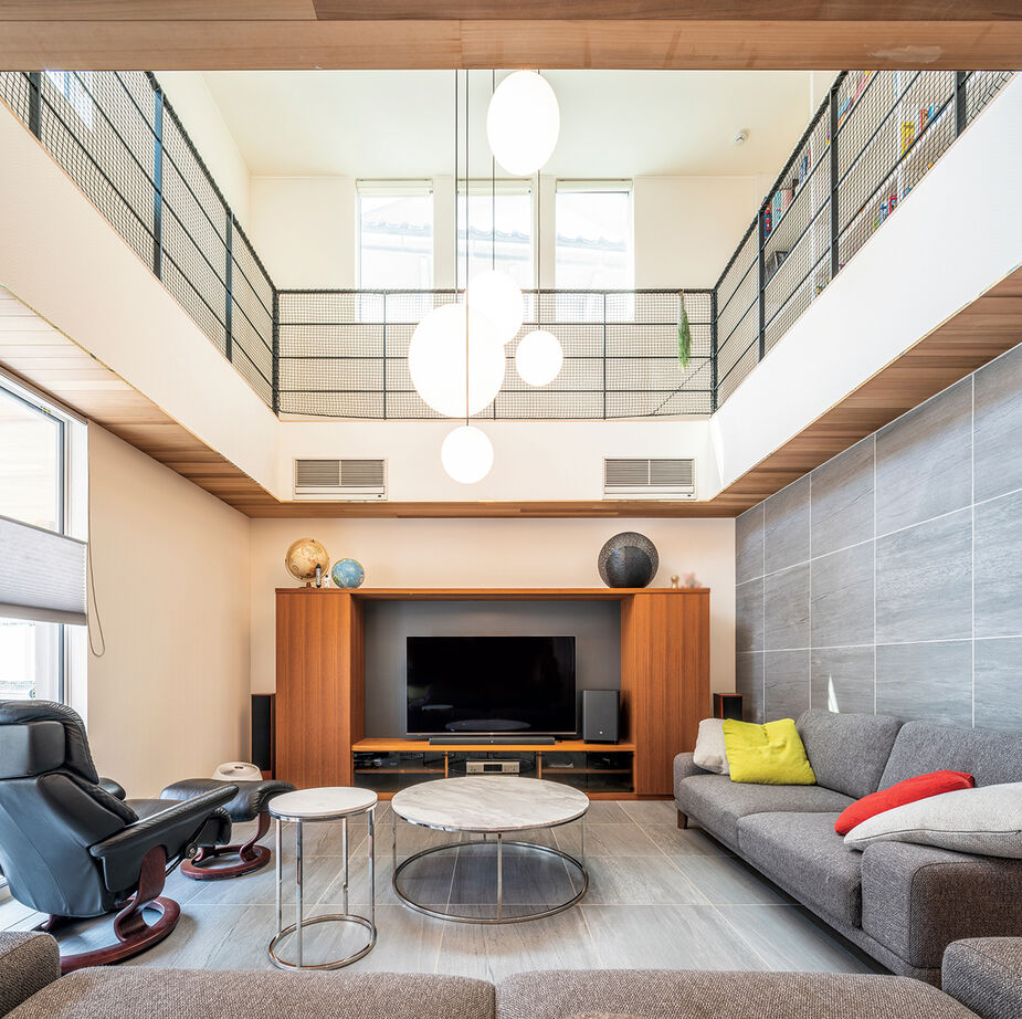 アート建工 【4000万円台｜吹き抜けリビング】耐震性を高めた快適設計。多雨多雪な環境を楽しむプレミアムな住まいの建築実例画像3