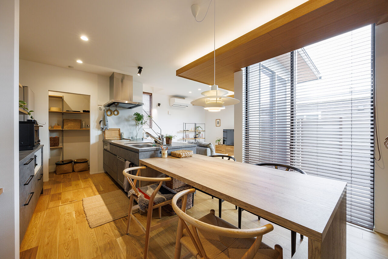 アート建工 デザインにこだわり、居心地のよい自分たちの家を建てたい！新たな夢も後押しする 唯一無二の家づくりの建築実例画像3