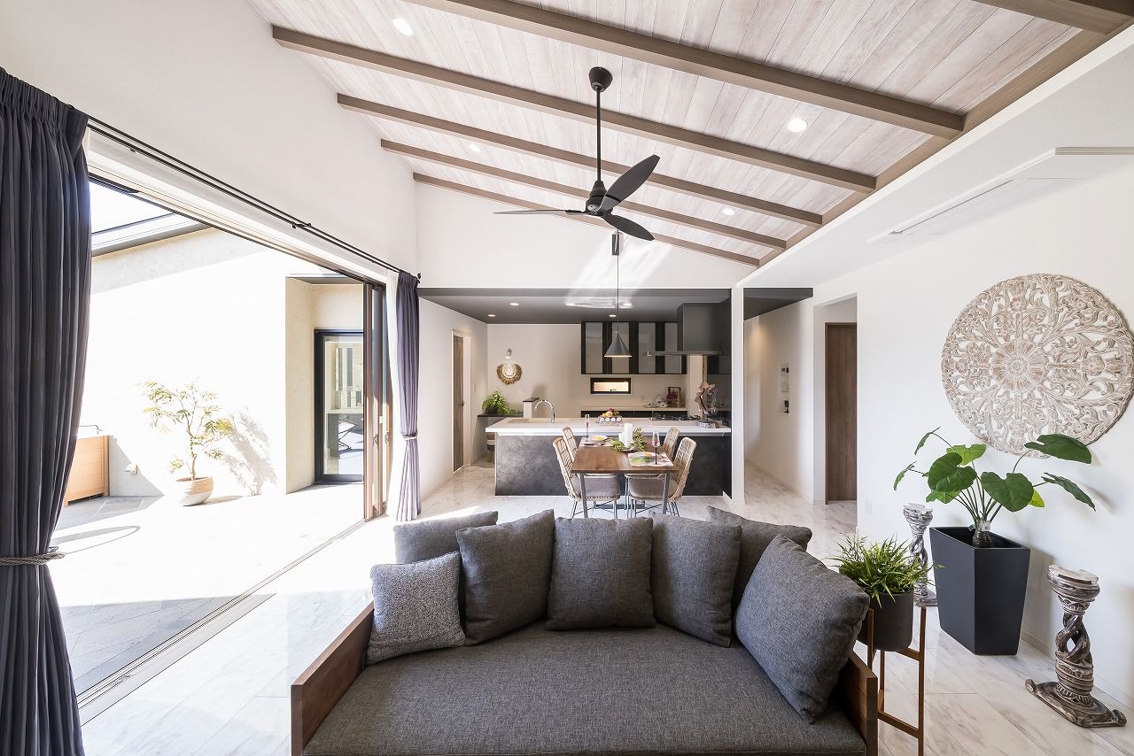 Kayu style ハウス 【本体価格2588万円/30.8坪/平屋】リゾート地のヴィラをイメージした平屋の住まいの建築実例画像4