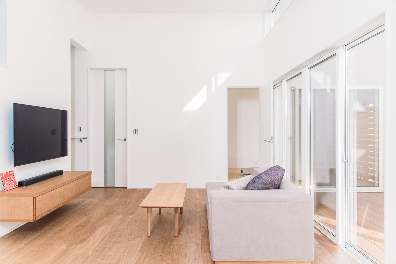 家とも 【1650万円／間取図有／広々リビング／すっきり配線＆動線】憧れの北欧キッチン＆設備もローコストで実現の建築実例画像2