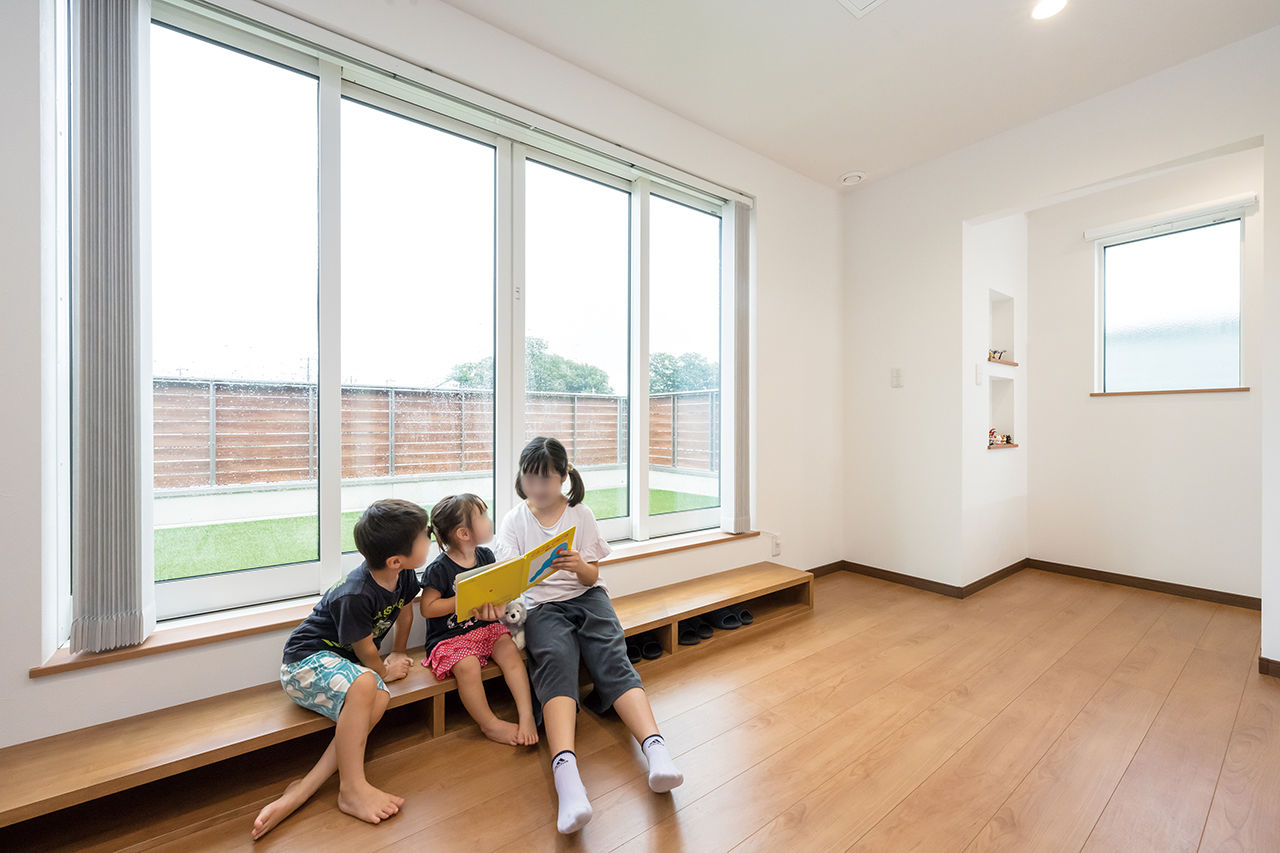 リゾン（朝霞・新座・和光・志木） 【和光市｜3階建て｜2階リビング】将来の生活まで見据えた、ワクワクがつまった住まいの建築実例画像5