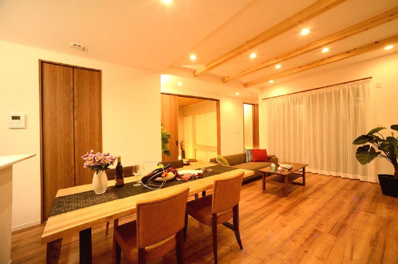 ジャストホーム（越谷・草加） 【1000万円台/30坪台/間取り/埼玉】生活導線にこだわった間取りで家事ラク。広々LDKに家族が集まる住まいの建築実例画像3