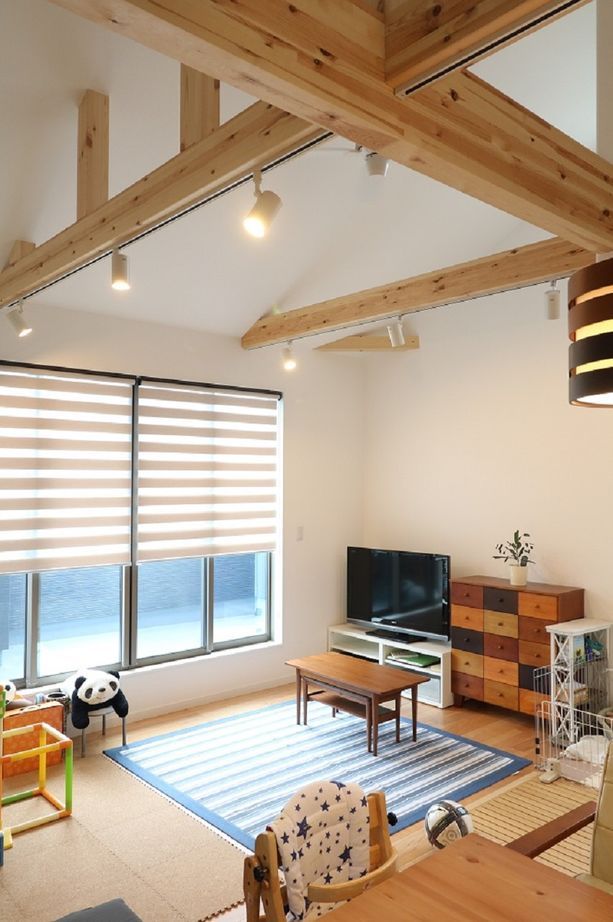 ジャストホーム（越谷・草加） 【2000万円台/30坪台/間取り/埼玉/越谷】木の温もり溢れる心地よいリビングとボルダリングウォールのある家の建築実例画像2