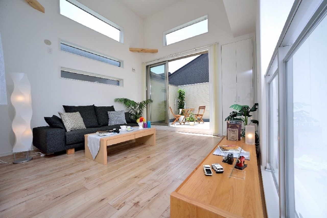 ジャストホーム（越谷・草加） 【約2000万円/30坪台/間取り/埼玉/草加】吹き抜け+明るいダイニングで開放感抜群 リゾート気分を味わえる家の建築実例画像2