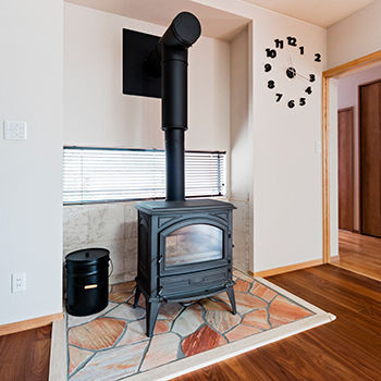 渡邊工務店 【平屋/間取り図】広々LDKから庭の彩りを楽しむ豊かな毎日です。伝統美と先進の性能を両立した数寄屋風平屋の建築実例画像5