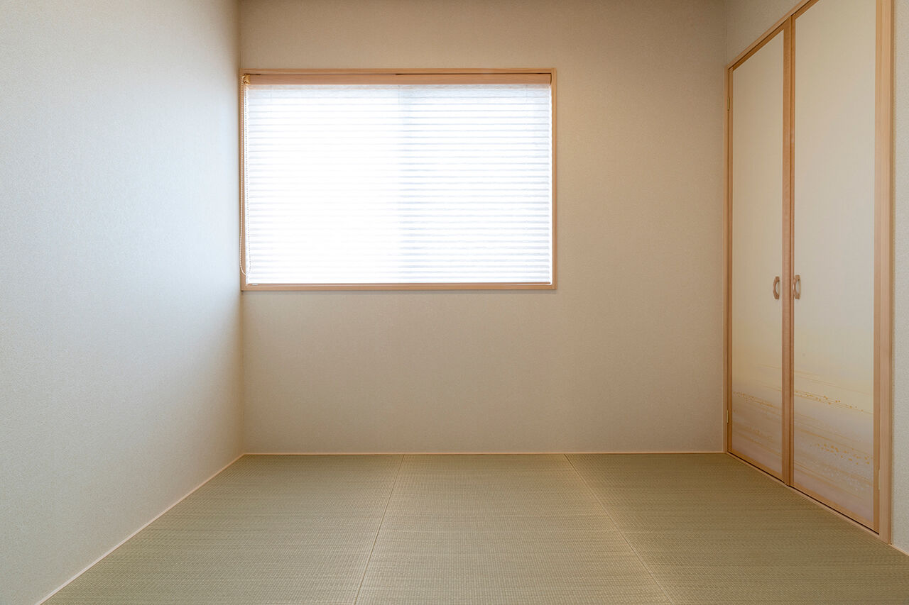 渡邊工務店 【愛知/平屋/シンプル/30坪台】開放的なデッキテラスで外とのつながりをデザイン。桧のいい香りが漂う平屋の建築実例画像8