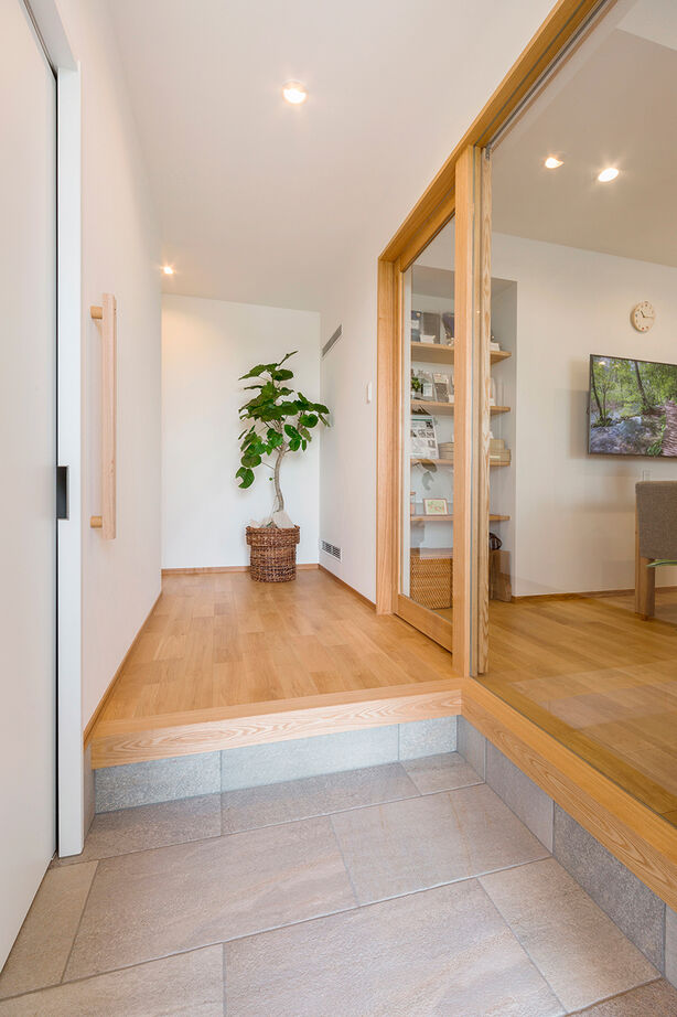 渡邊工務店 【愛知/二世帯住宅/70坪台】健康を気遣うご夫婦が安心できる、全館空調×空気浄化でクリーンな暮らしの建築実例画像7