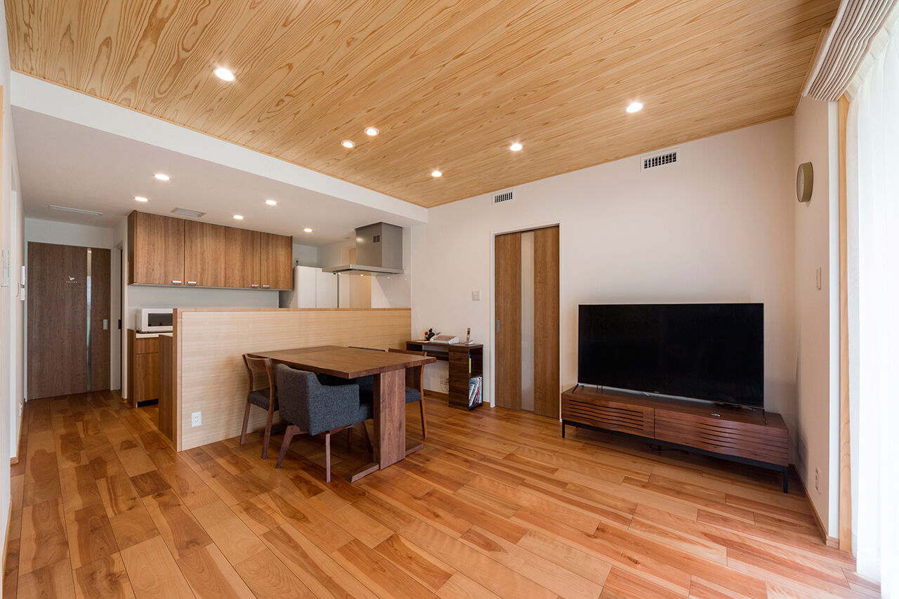 渡邊工務店 【愛知/二世帯住宅/70坪台】健康を気遣うご夫婦が安心できる、全館空調×空気浄化でクリーンな暮らしの建築実例画像9