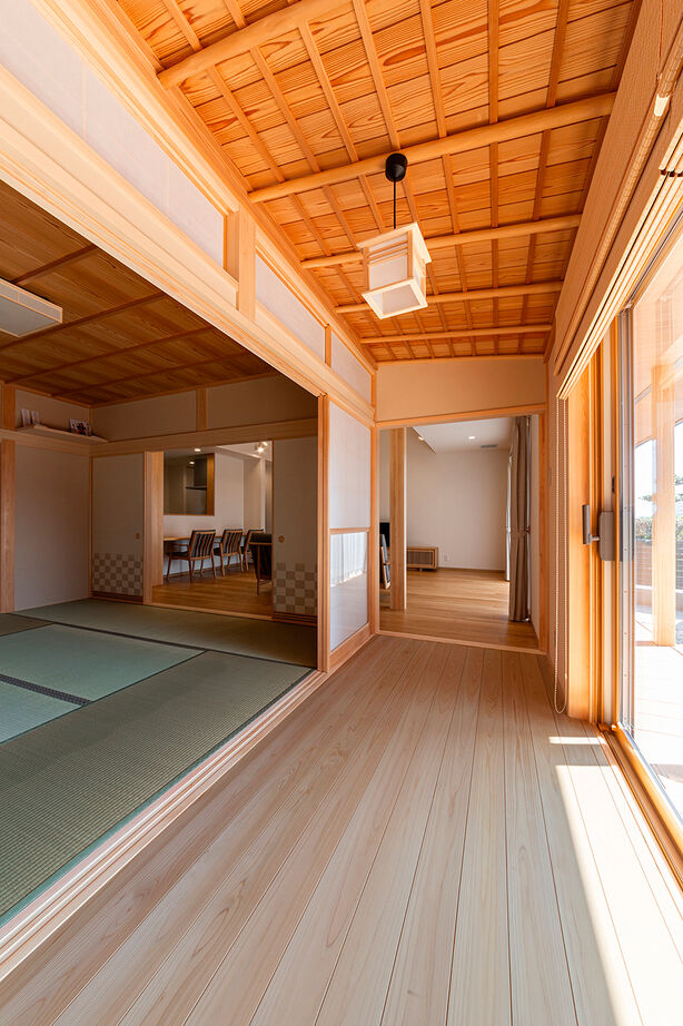 渡邊工務店 【愛知/平屋/ロフト/40坪台】全館空調「マッハシステム」採用。驚くほどの開放感に包まれる勾配天井の平屋の建築実例画像4