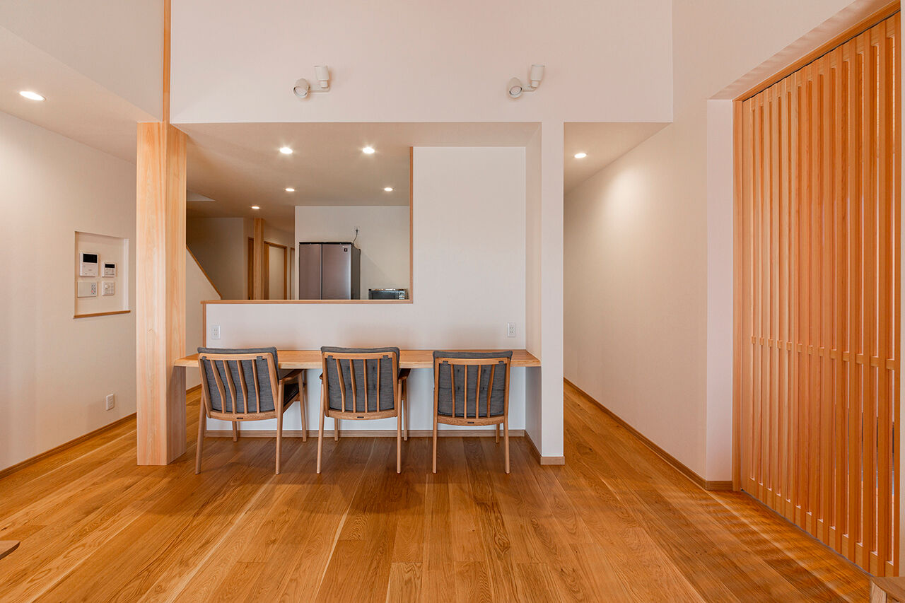 渡邊工務店 【愛知/平屋/ロフト/40坪台】全館空調「マッハシステム」採用。驚くほどの開放感に包まれる勾配天井の平屋の建築実例画像8