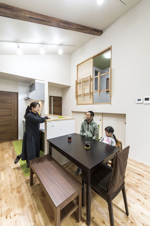 昭和住宅 【2706万円/間取図有】平屋×土間×中2階＆キッズフロア　生活動線のよい自然素材の家の建築実例画像3